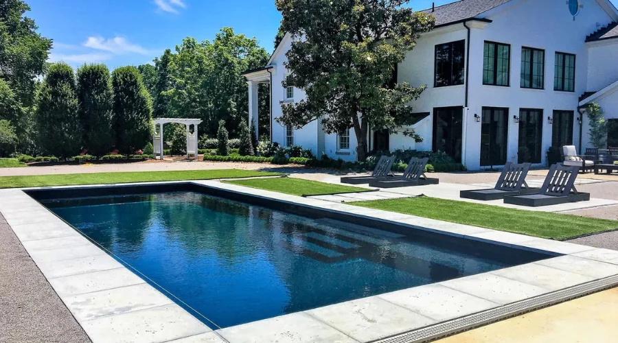 Celebration-Fiberglass-Pool