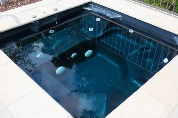 Dream Spa - Square Fiberglass Pool