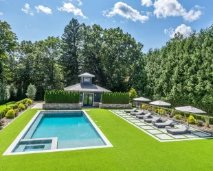 commercial pool services in southampton new york