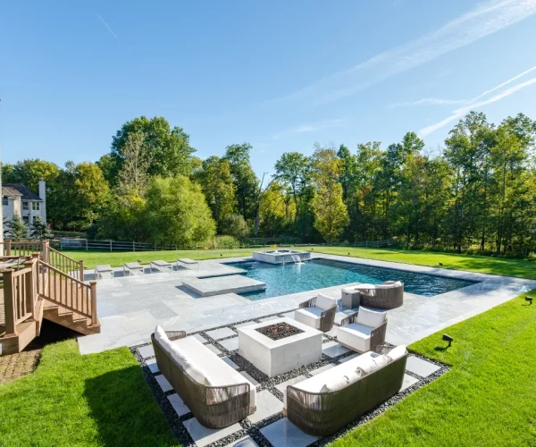 vinyl liner replacement and installation in New York