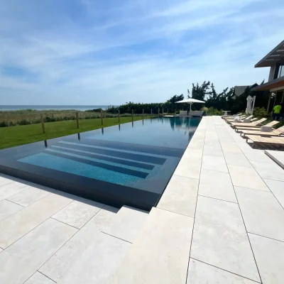 weekly pool cleaning service in southampton ny